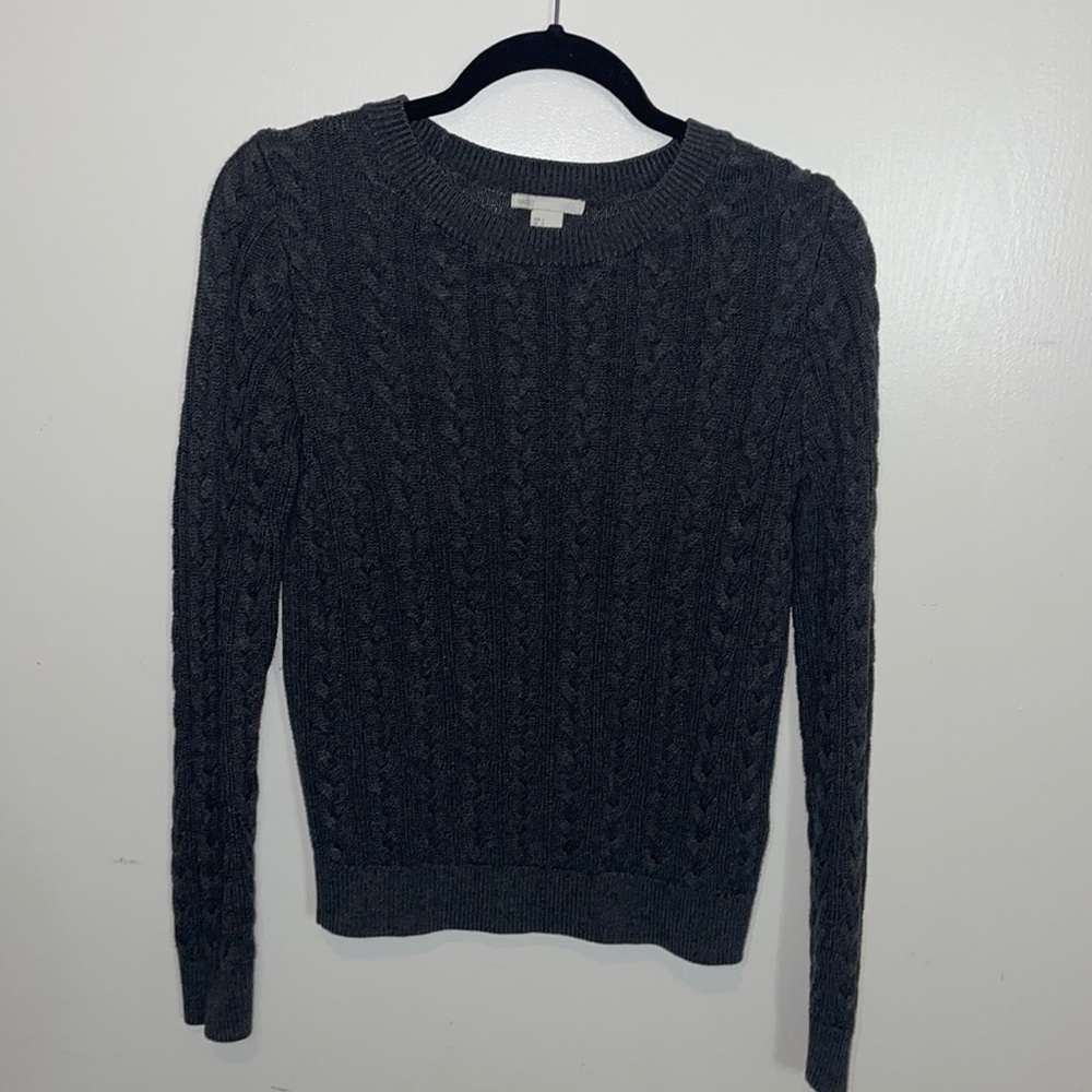 Basic H&M Gray Crewneck Cable Knit Sweater Size S